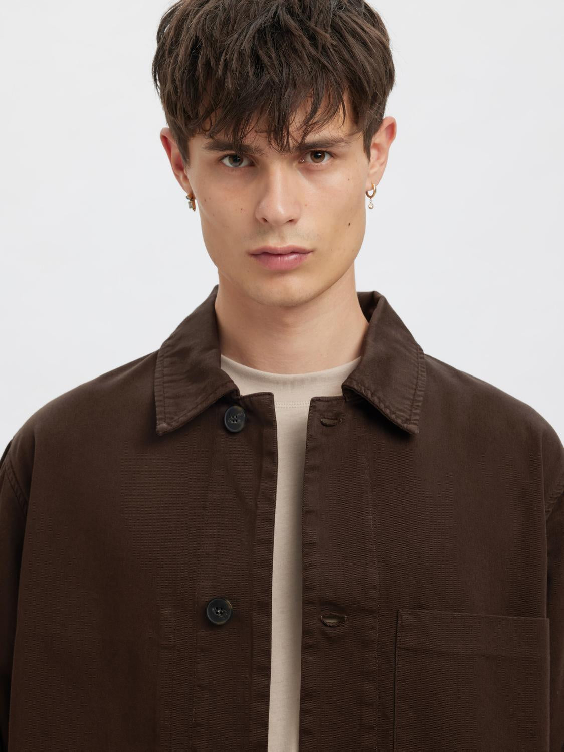 model_shot-detail